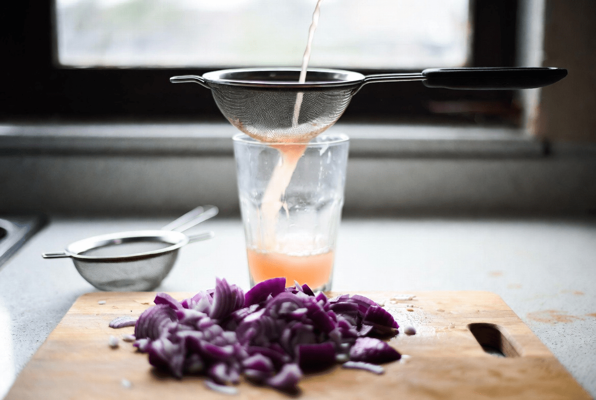 লাল পেঁয়াজ ও রক্তে শর্করা: প্রতিদিনের সুস্থতার জন্য একটি সহজ রান্নাঘরের উপকরণ নিয়ে অনুসন্ধান